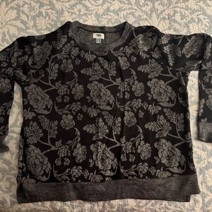 Old Navy Crew Neck Sweater